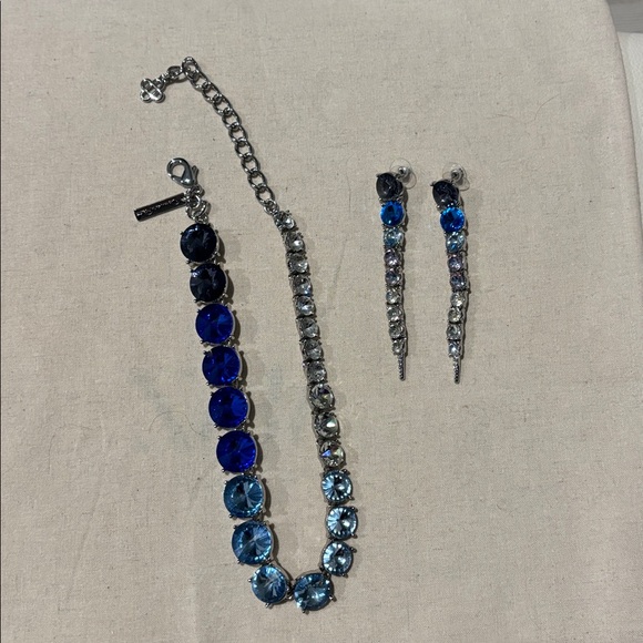 Oscar the la renta vintage Elegant Blue and Silver Jewelry Set - Picture 5 of 10